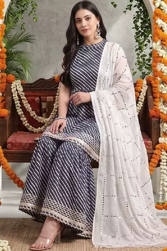 Women Printed Regular Sequinned Kurta with Sharara & With Dupatta