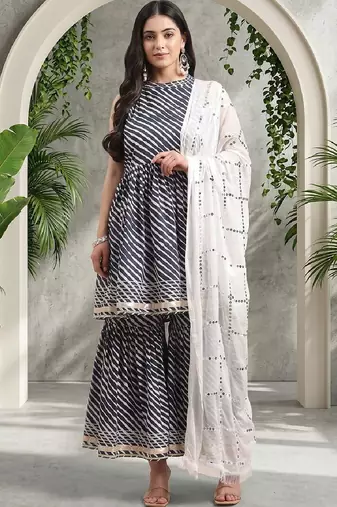 Women Printed Regular Sequinned Kurta with Sharara & With Dupatta