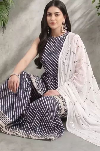 Women Printed Regular Sequinned Kurta with Sharara & With Dupatta