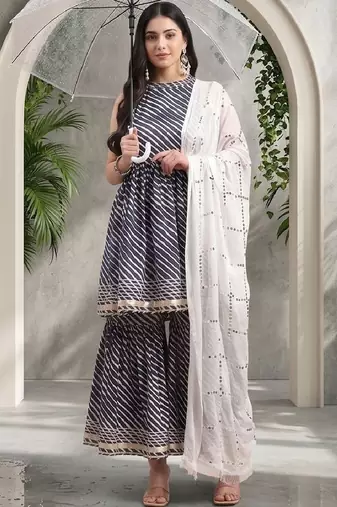 Women Printed Regular Sequinned Kurta with Sharara & With Dupatta