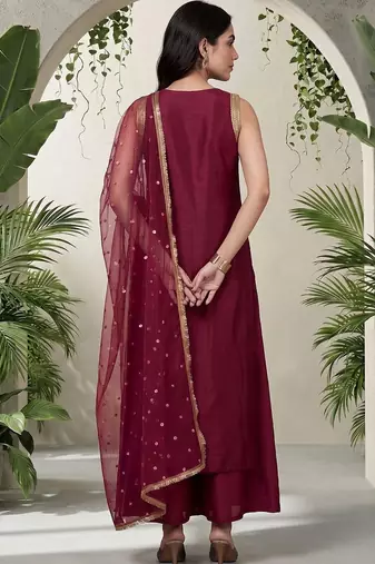 Women Ethnic Motifs Embroidered Regular Kurta with Palazzos & With Dupatta