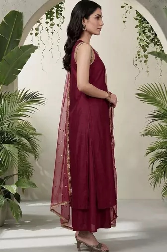 Women Ethnic Motifs Embroidered Regular Kurta with Palazzos & With Dupatta
