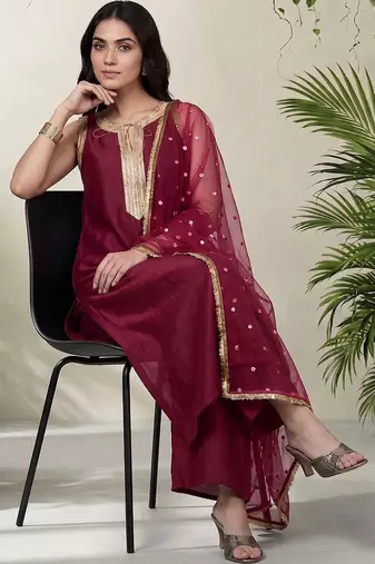 Women Ethnic Motifs Embroidered Regular Kurta with Palazzos & With Dupatta