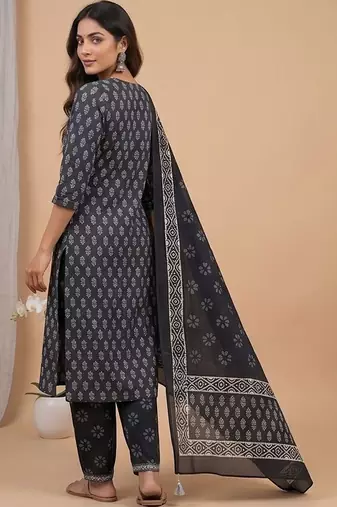 Women Ethnic Motifs Printed Regular Kurta with Trousers & With Dupatta