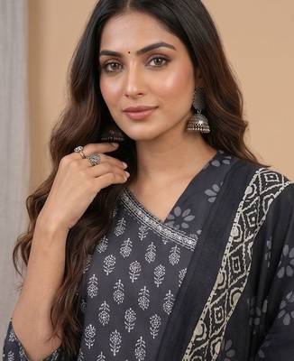 Women Ethnic Motifs Printed Regular Kurta with Trousers & With Dupatta 4