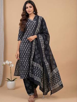 Women Ethnic Motifs Printed Regular Kurta with Trousers & With Dupatta 6