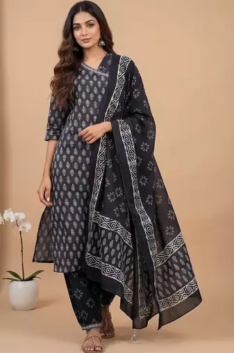 Women Ethnic Motifs Printed Regular Kurta with Trousers & With Dupatta