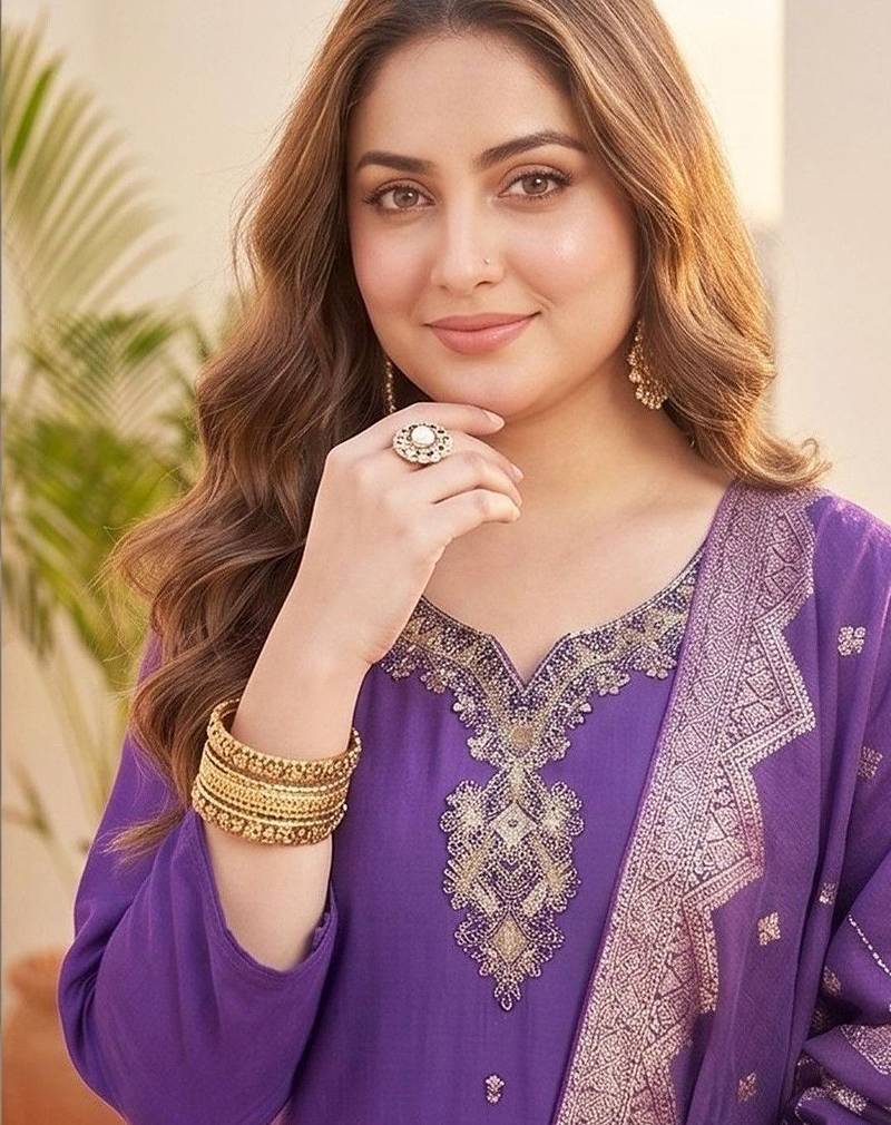 Women Ethnic Motifs Embroidered Regular Thread Work Kurta with Trousers & With Dupatta