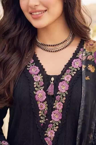 Women Floral Embroidered Pure Cotton Kurta with Trousers & With Dupatta
