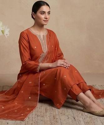 Women Ethnic Motifs Embroidered Regular Thread Work Kurta with Trousers & With Dupatta 7