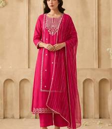 Women Ethnic Motifs Embroidered Regular Thread Work Kurta with Trousers & With Dupatta