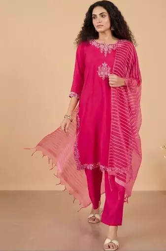 Women Ethnic Motifs Embroidered Regular Thread Work Kurta with Trousers & With Dupatta