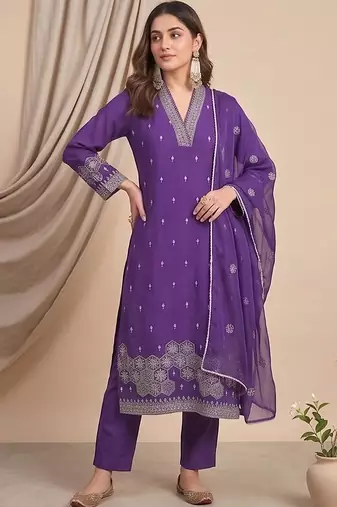 Women Ethnic Motifs Embroidered Regular Thread Work Kurta with Trousers & With Dupatta