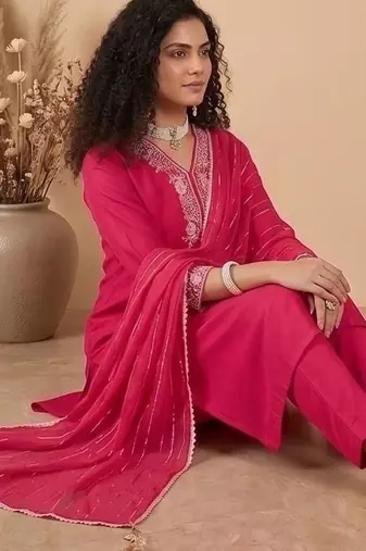 Women Ethnic Motifs Embroidered Regular Thread Work Kurta with Trousers & With Dupatta
