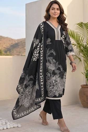 Women Ethnic Motifs Printed Regular Thread Work Pure Cotton Kurta with Trousers & With Dupatta