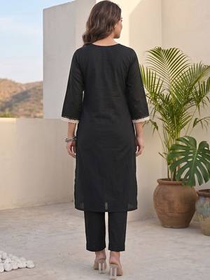 Women Ethnic Motifs Printed Regular Thread Work Pure Cotton Kurta with Trousers & With Dupatta 3