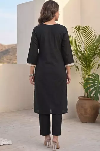Women Ethnic Motifs Printed Regular Thread Work Pure Cotton Kurta with Trousers & With Dupatta