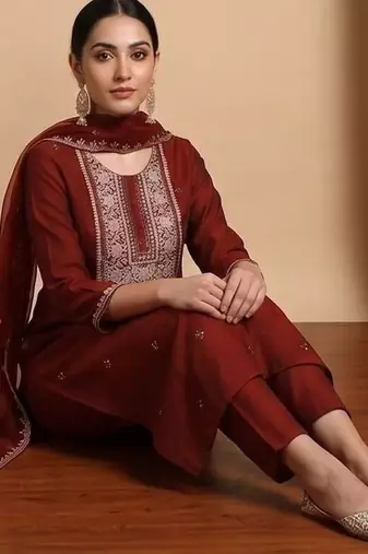 Women Ethnic Motifs Embroidered Regular Thread Work Kurta with Trousers & With Dupatta
