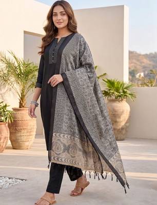 Women Ethnic Motifs Yoke Design Regular Kurta with Trousers & With Dupatta 1