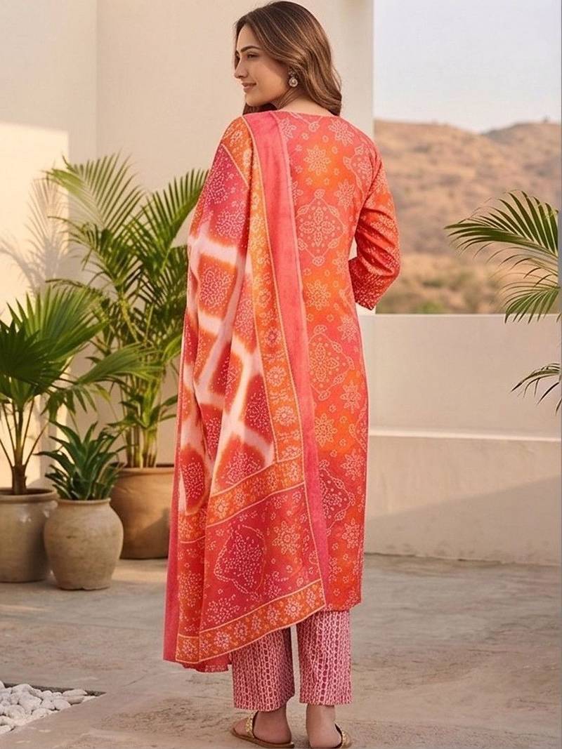 Women Ethnic Motifs Printed Regular Kurta with Trousers & With Dupatta