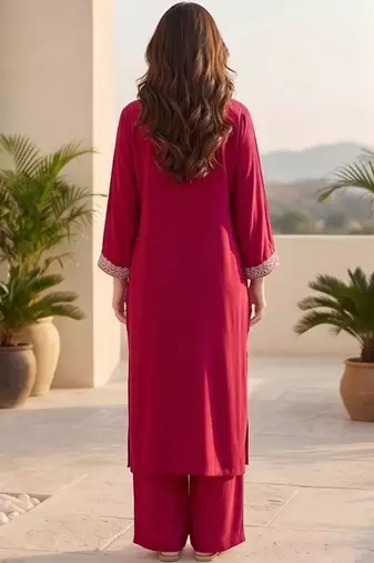 Women Ethnic Motifs Embroidered Regular Thread Work Kurta with Trousers