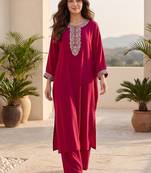 Women Ethnic Motifs Embroidered Regular Thread Work Kurta with Trousers