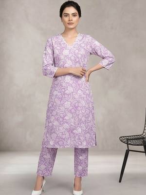 Women Floral Printed Regular Pure Cotton Kurta with Trousers & With Dupatta 5