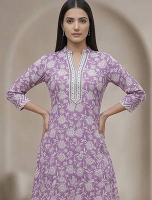 Women Floral Printed Regular Thread Work Pure Cotton Kurta with Trousers & With Dupatta 5