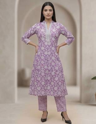 Women Floral Printed Regular Thread Work Pure Cotton Kurta with Trousers & With Dupatta 7