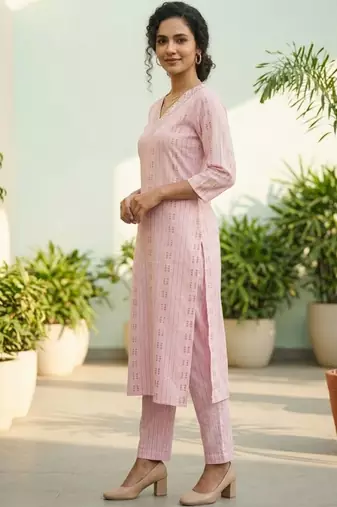 Women Printed Regular Thread Work Kurta with Trousers