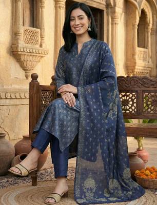 Women Floral Printed Regular Chanderi Silk Kurta with Trousers & With Dupatta 6