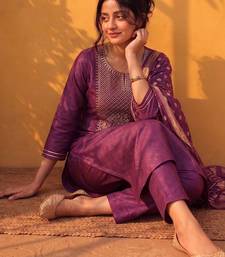 Women Ethnic Motifs Embroidered Regular Gotta Patti Kurta with Trousers & With Dupatta