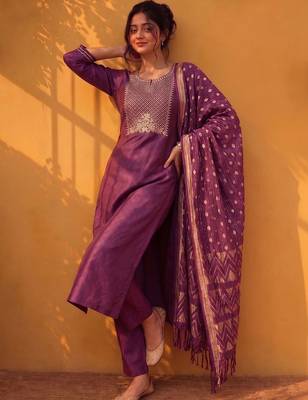 Women Ethnic Motifs Embroidered Regular Gotta Patti Kurta with Trousers & With Dupatta 1