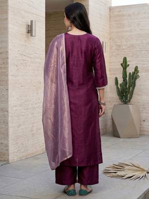 Women Yoke Design Regular Sequinned Kurta with Trousers & With Dupatta 4