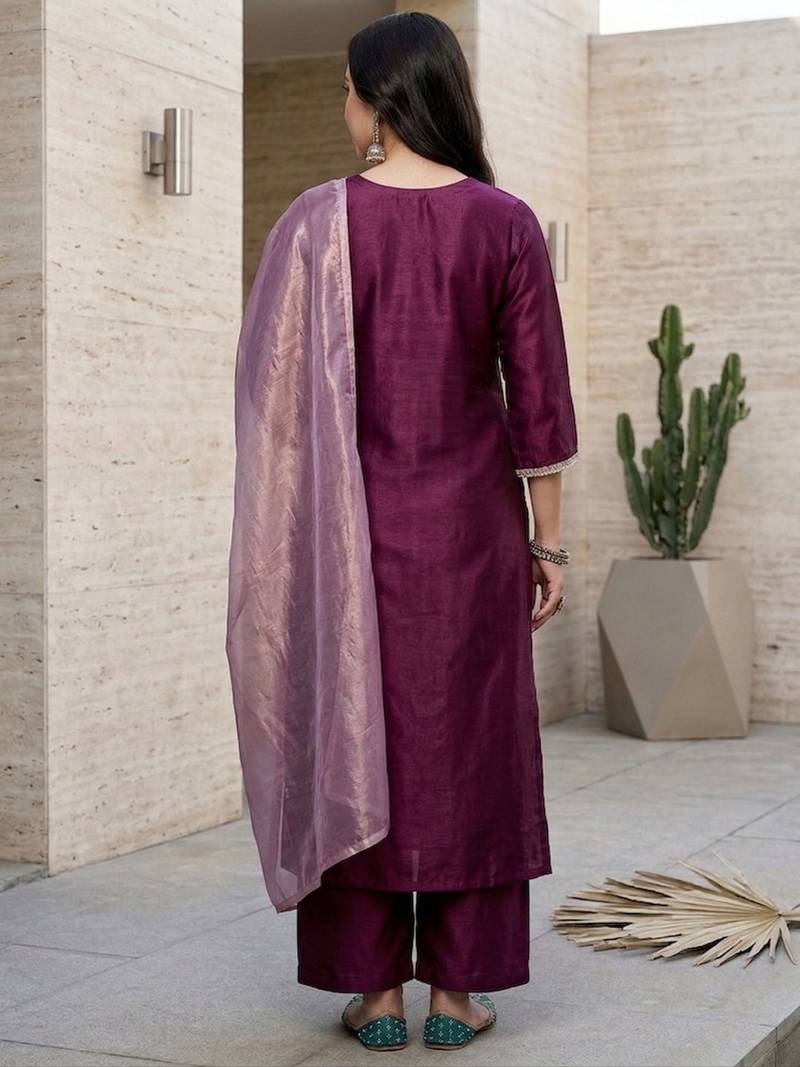 Women Yoke Design Regular Sequinned Kurta with Trousers & With Dupatta