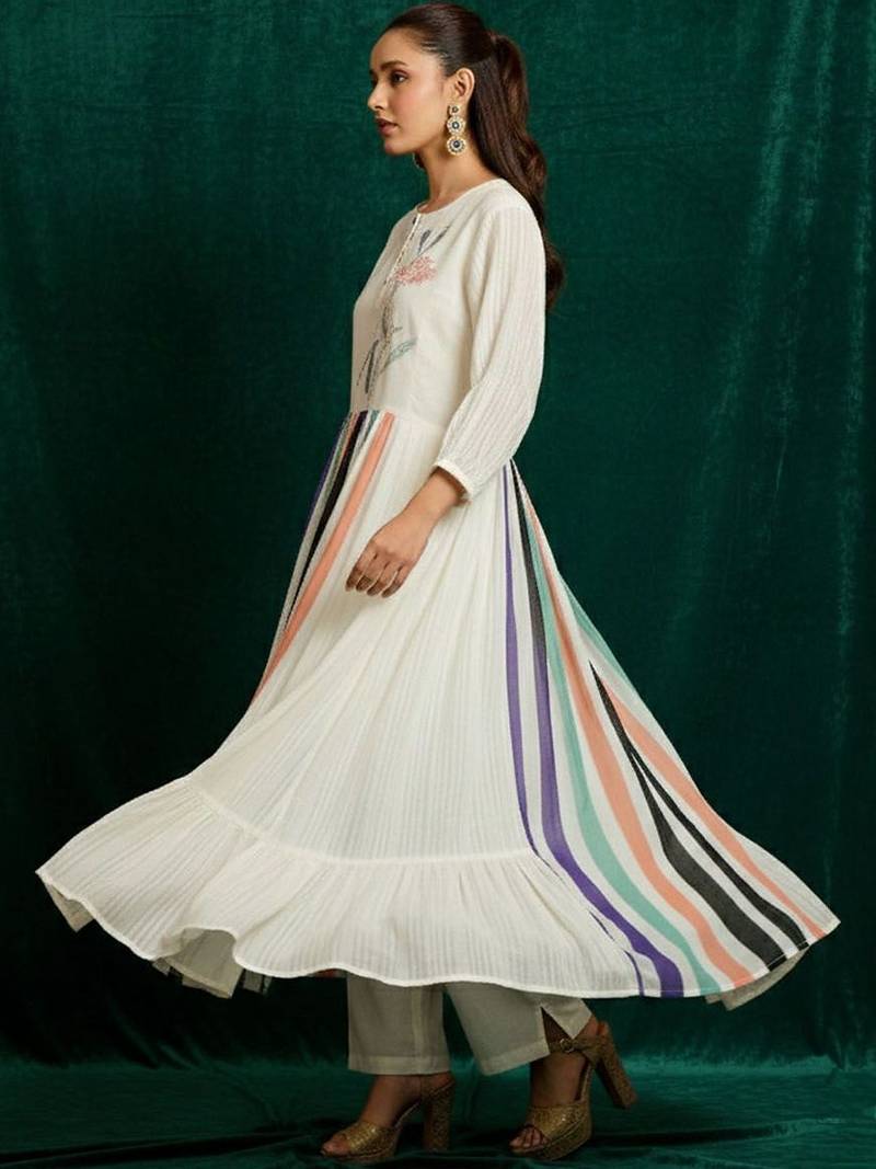 Women Embroidered Empire Kurta with Trousers