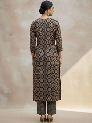 Women Ethnic Motifs Printed Regular Thread Work Pure Cotton Kurta with Trousers & With Dupatta 3
