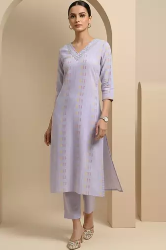 Women Ethnic Motifs Printed Regular Thread Work Kurta with Trousers