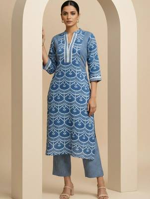 Women Ethnic Motifs Printed Regular Kurta with Trousers 3
