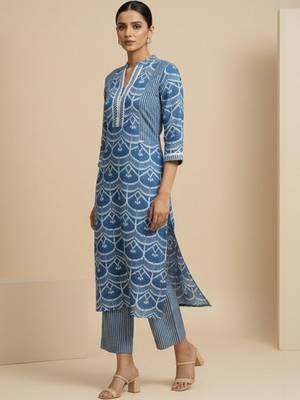 Women Ethnic Motifs Printed Regular Kurta with Trousers 4