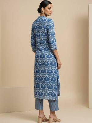 Women Ethnic Motifs Printed Regular Kurta with Trousers 6