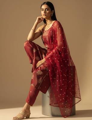 Women Regular Kurta with Trousers & With Dupatta 2