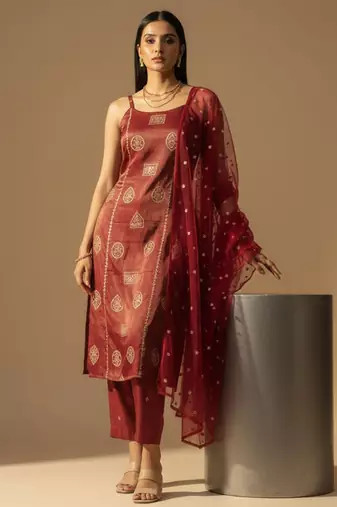 Women Regular Kurta with Trousers & With Dupatta