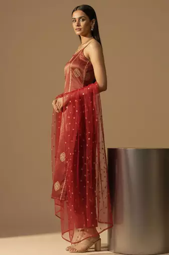 Women Regular Kurta with Trousers & With Dupatta