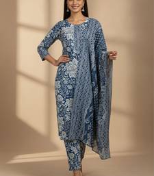 Women Floral Printed Regular Kurta with Trousers & With Dupatta