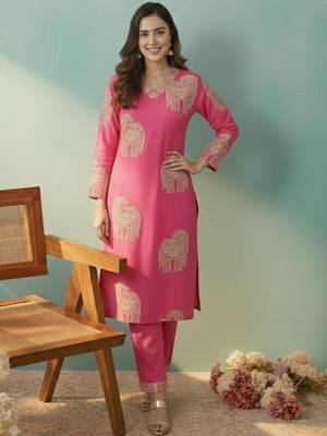 Women Ethnic Motifs Printed Regular Kurta with Trousers & With Dupatta 2