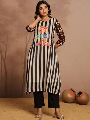 Women Printed Regular Kurta with Trousers 6