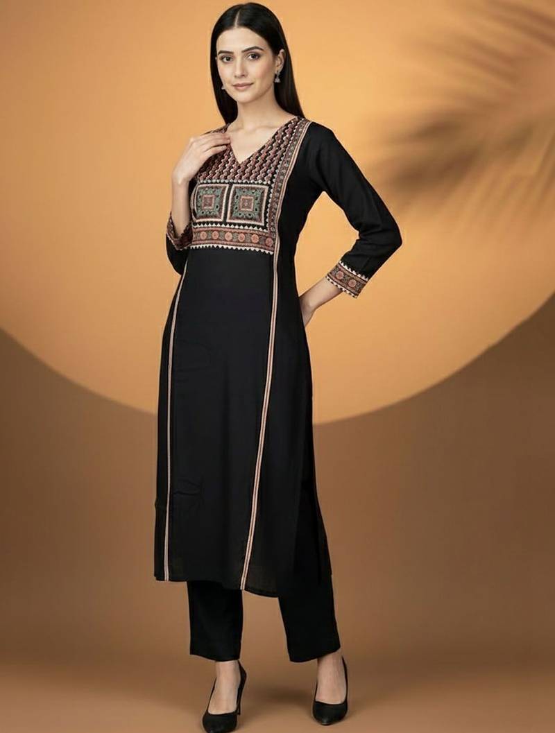 Women Ethnic Motifs Embroidered Regular Thread Work Kurta with Trousers & With Dupatta