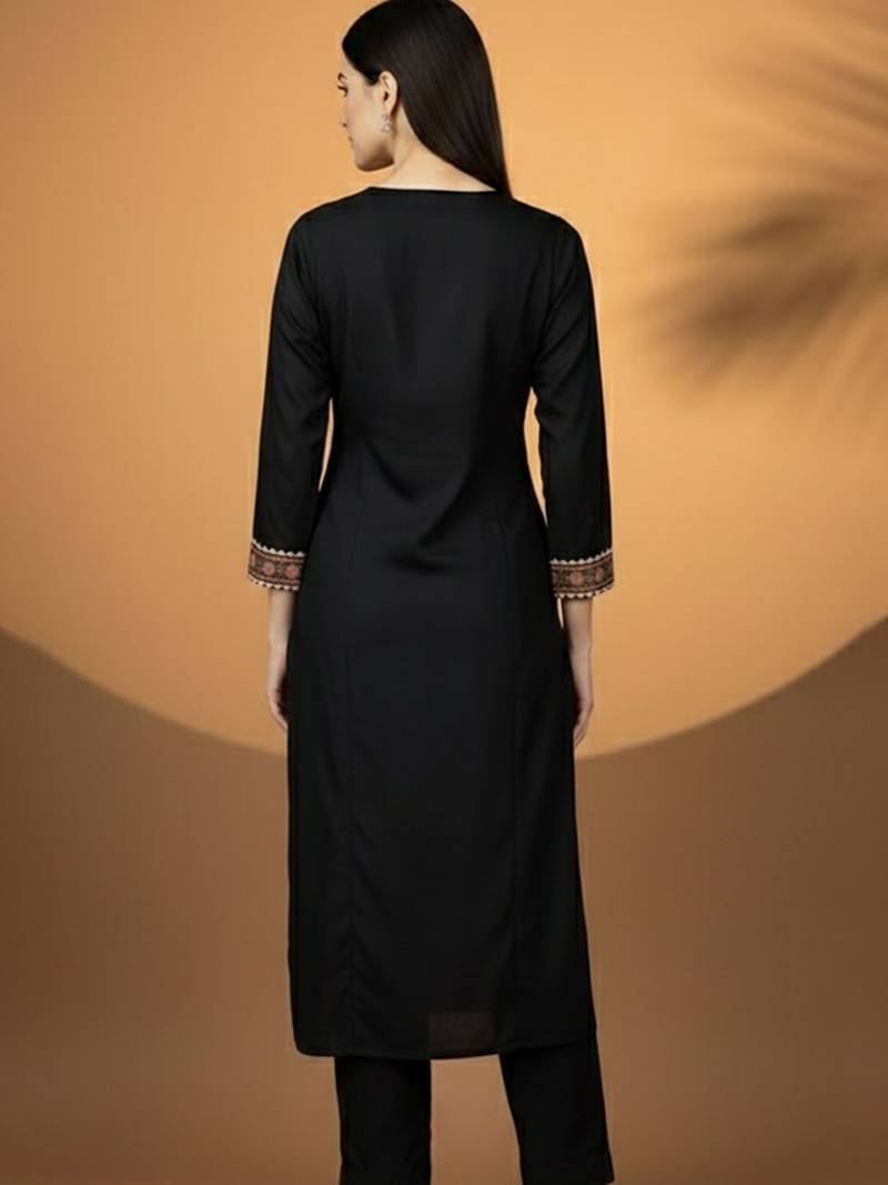 Women Ethnic Motifs Embroidered Regular Thread Work Kurta with Trousers & With Dupatta