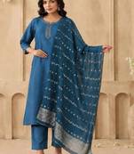 Women Ethnic Motifs Regular Thread Work Kurta with Trousers & With Dupatta